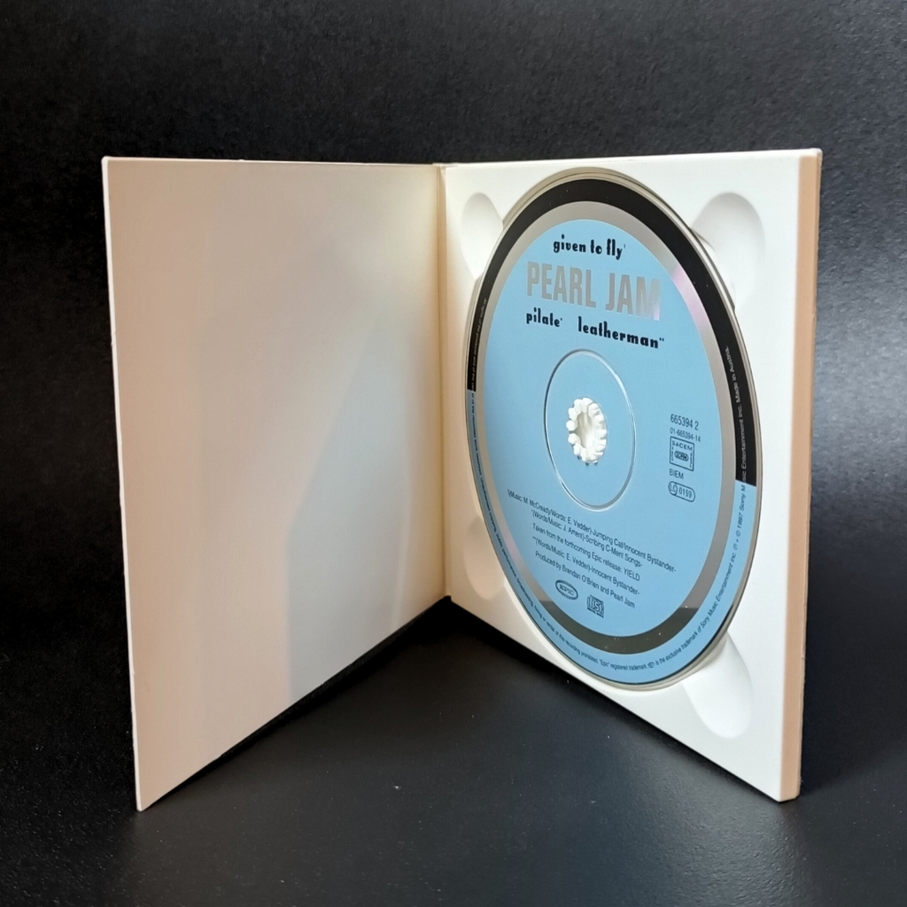 Pearl Jam - Given to Fly single CD
