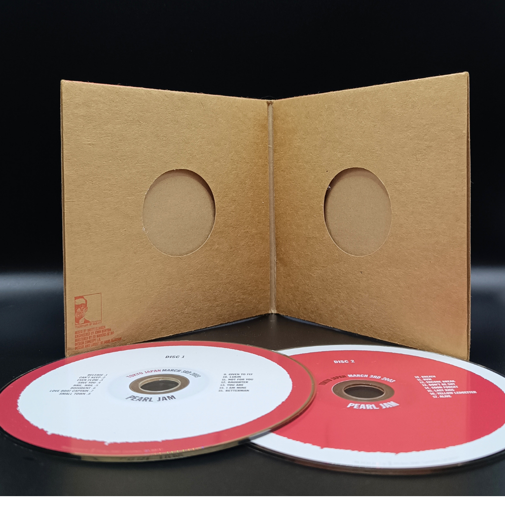 Pearl Jam - #13 3/3/03, Nippon Budokan, Tokyo, Japan 2CD