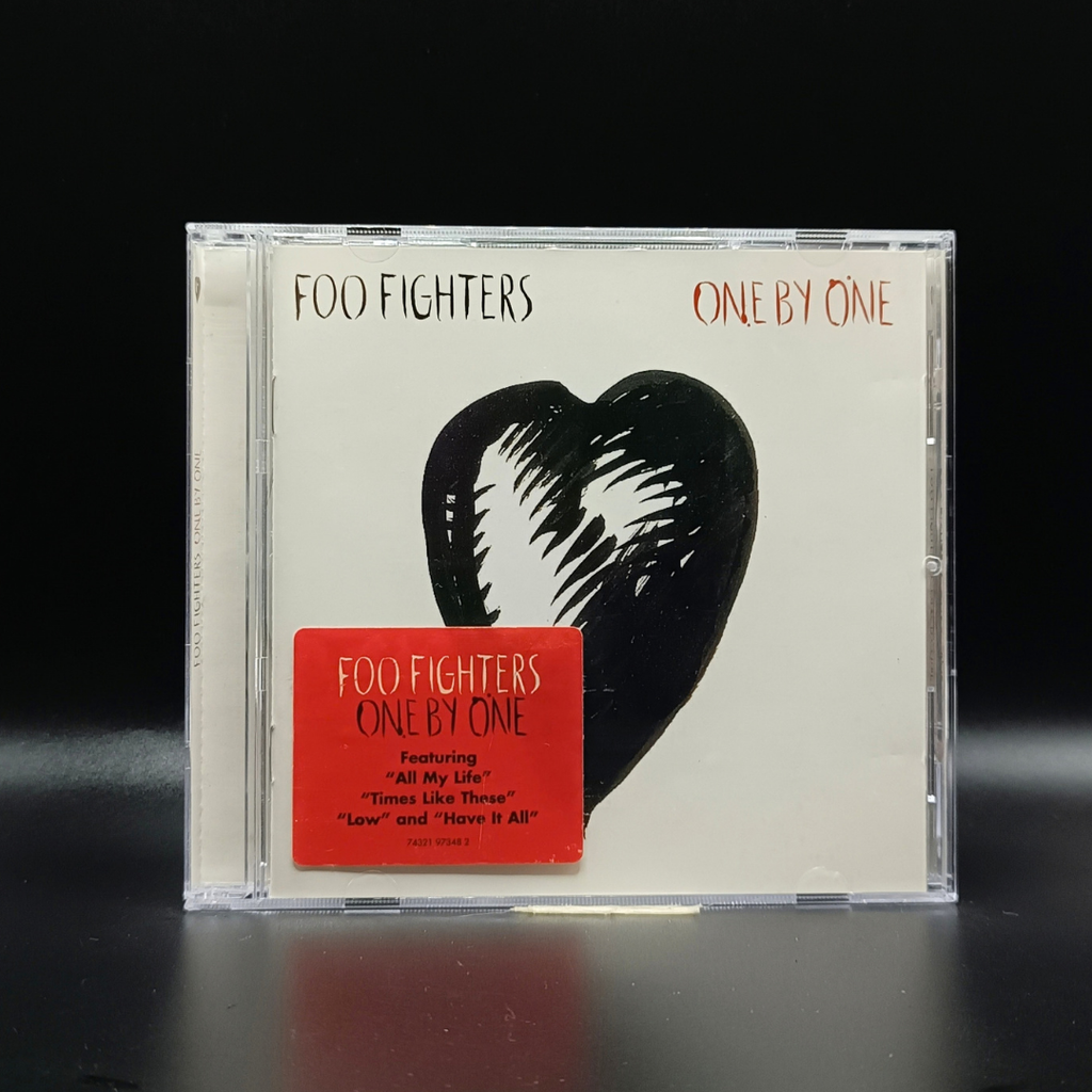 Foo Fighters - One By One (carátula blanca) CD