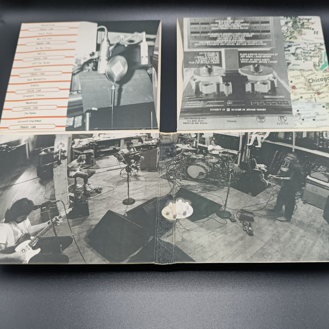 Pearl Jam - No Code (polaroids) CD