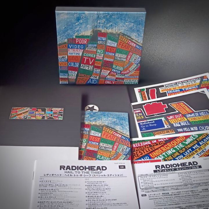 Radiohead - Hail to the Thief Special Collector's Edition 2CD+DVD japonés